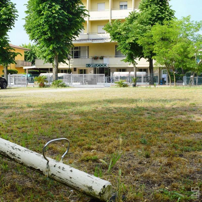 Hotel Gattuccio Cesenatico Exterior photo